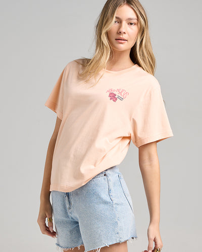 ANEMONES CLOSE | WOMENS SS TEE - APRICOT