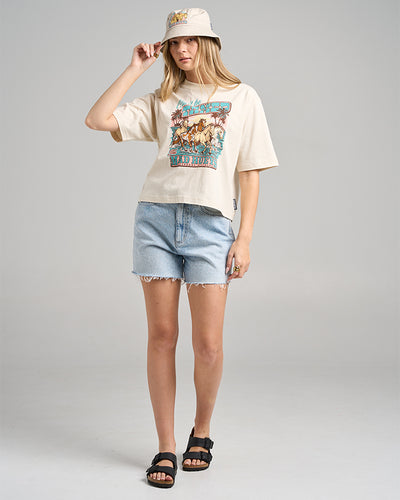 CANT BE TAMED | WOMENS BOXY TEE - STONE