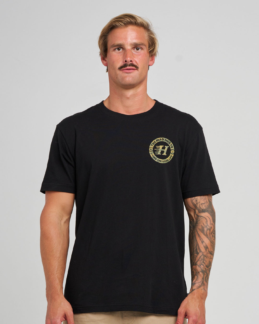 The Mad Hueys Good Life SS T-shirt in Black, alternate view 4