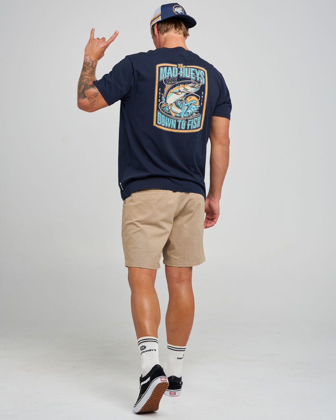 DOWN TO FISH | SS TEE - NAVY