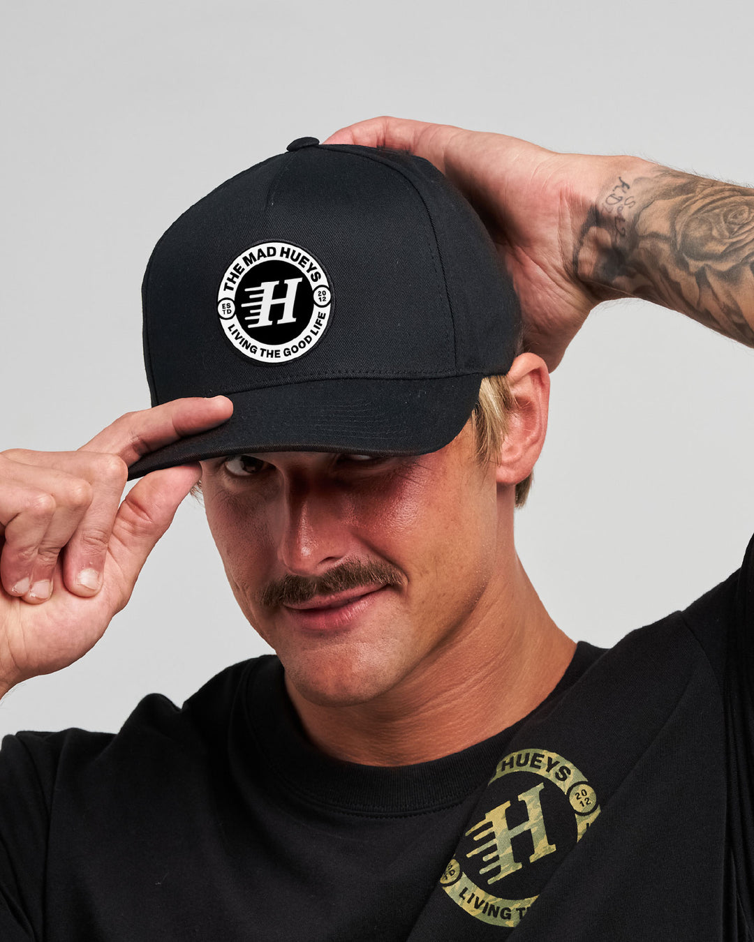 GOOD LIFE | TWILL SNAPBACK - BLACK