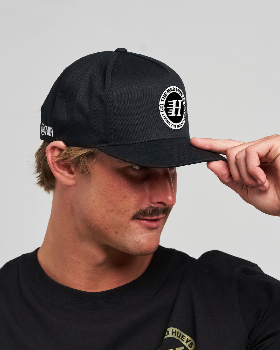 GOOD LIFE | TWILL SNAPBACK - BLACK