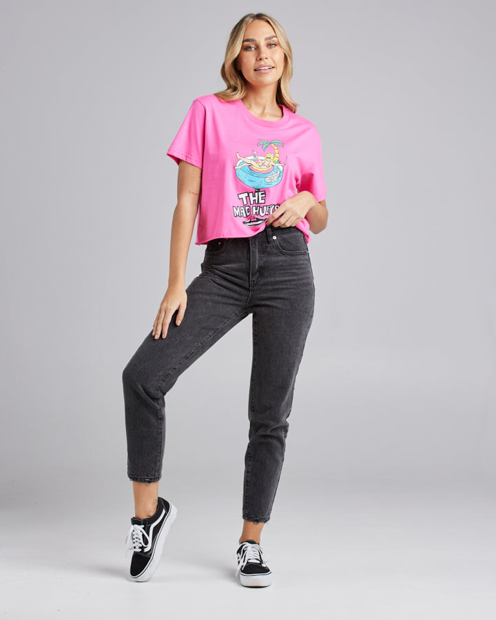 OCEAN COCKTAIL | WOMENS CROPPED TEE - HOT PINK